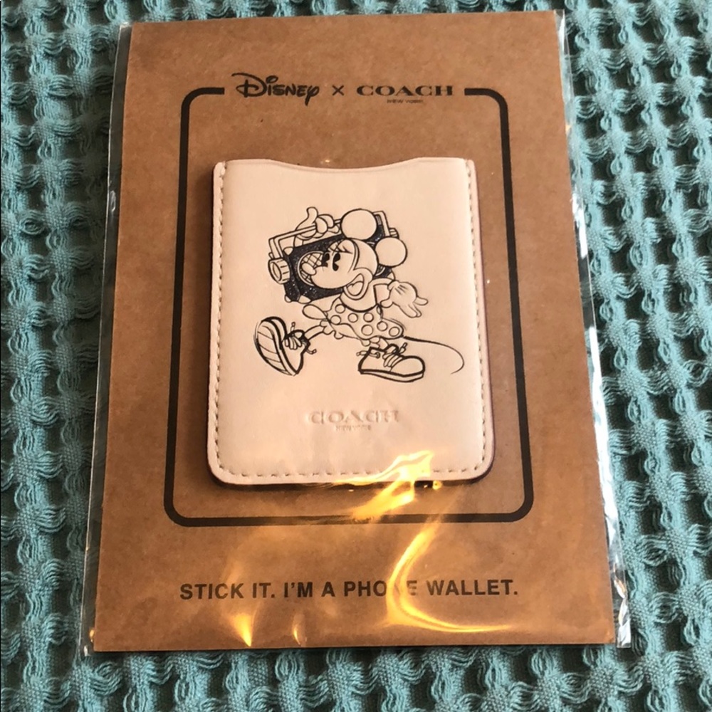 Disney x Coach phone wallet Minnie Mouse